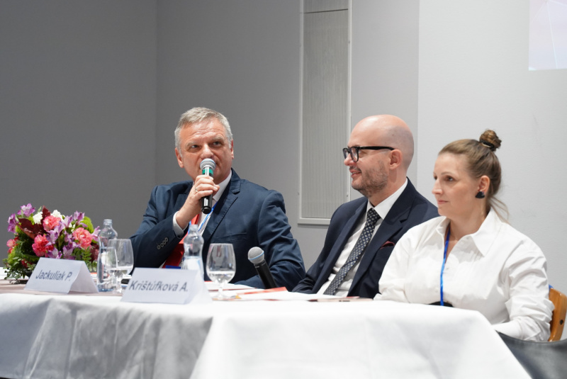 Minulé podujatia / Žena a hormóny s medzinárodnou účasťou 2025 Minulé podujatia / Žena a hormóny s medzinárodnou účasťou 2025