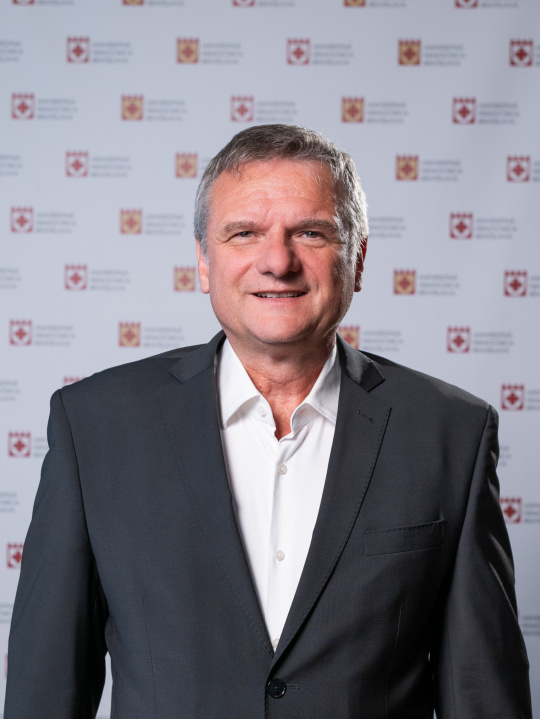 MUDr. Igor Bartl, PhD. MUDr. Igor Bartl, PhD.